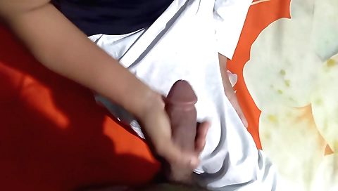 Indian slut takes his boner into her pussy and ass