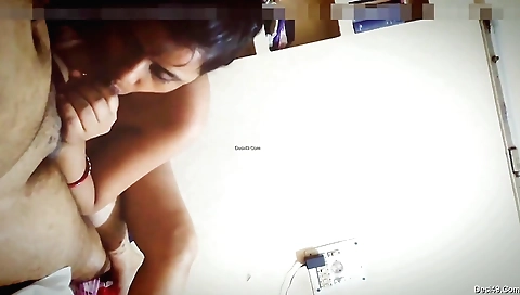 Boudi with a beautiful pussy gets her pussy fucked with a big dick