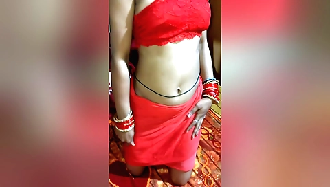 Bhabhi xshika in a bathroom on a white blouse and skirt