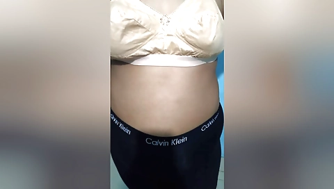 Mature indian woman wears a dress for a webcam vid