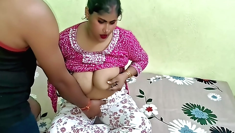 Indian girl with big tits and ass is playing with her man