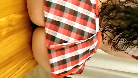 Indian amateur teen girl is giving teacher a big ass