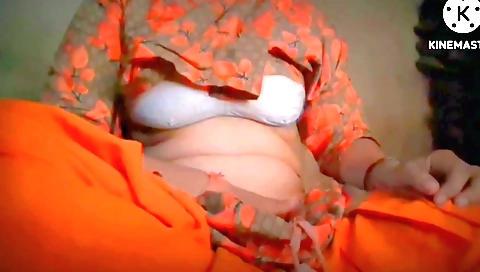 Indian solo female video with a beautiful girl sucking