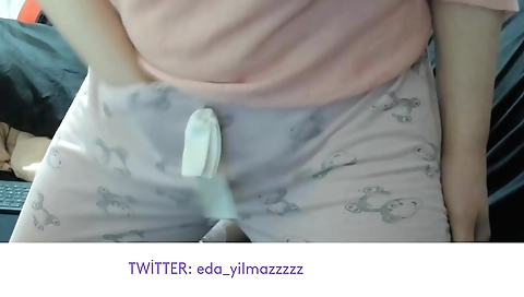 Turkish amateur milf masturbating with her big dick