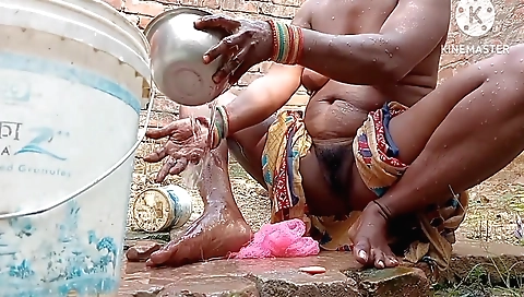 Hairy brunette gets fucked solo by dick in the bikini