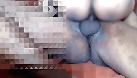 Indian wife with natural body gives a nice blowjob