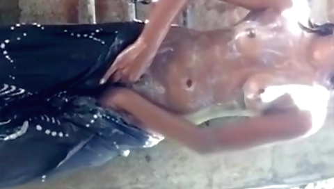 Indian amateur video with hot brunette in the rain