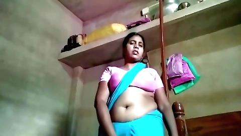 Indian naked video with a beautiful girl with a sexy body