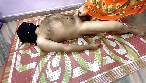 Indian porn amateur brunette with small tits showing off