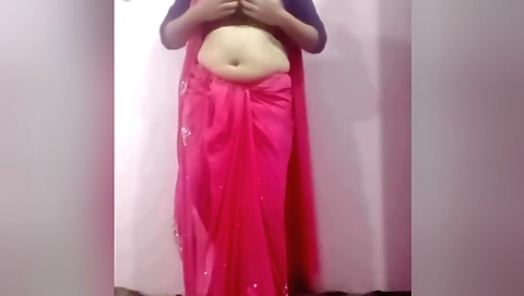 Chubby brunette gets a cumshot on her face and tits