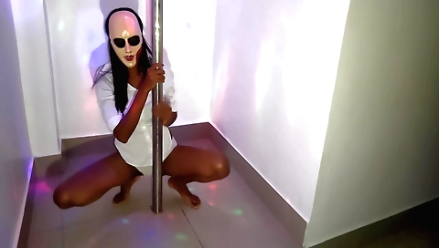 Hot amateur brunette in the kitchen video making porn