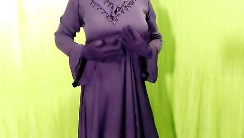 Indian brunette with a perfect body having a perfect mouth