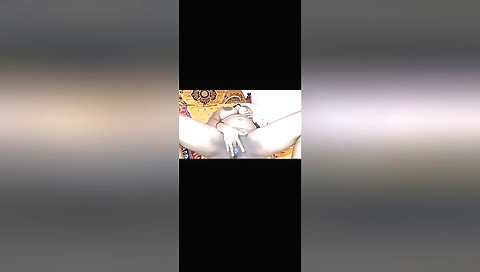 Indian teen with big natural boobs 1st time filming herself