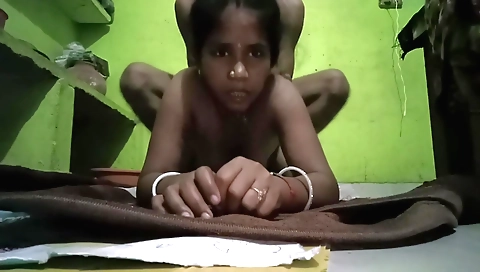 Hindi Sex And Devar Bhabhi In Indian Bhabhi Ki Cudai Hot Videos