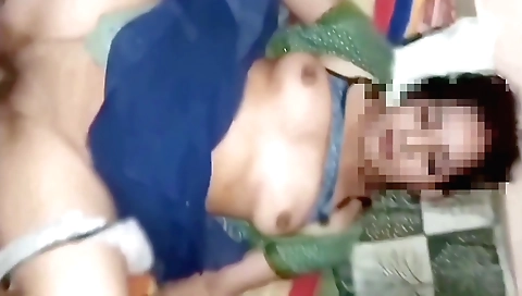 Bhabhi sex – indian brunette stepsister and stepbrother make relation