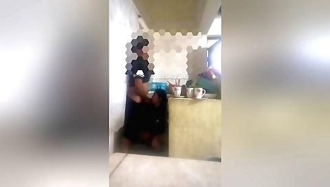 Amateur brunette fucks in her kitchen and the video ends