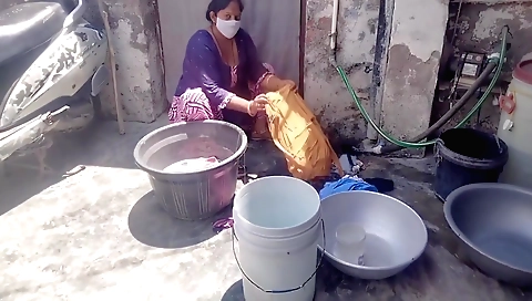 Hot brunette amateur video showing her in a threesome