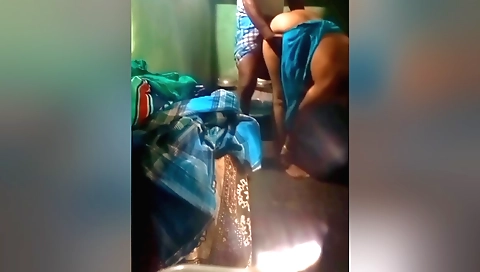 Indian amateur webcam amateur showing off her body