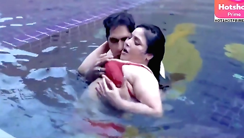 Hot big tits milf enjoys her natural boobs outdoor