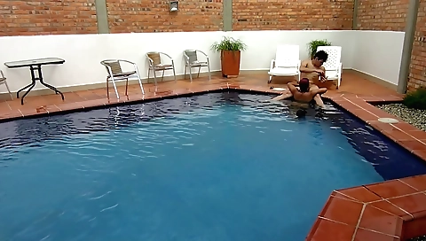 Indian amateur with nice figure is playing in pool