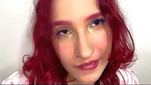 Red-haired amateur milf shows her body to show you