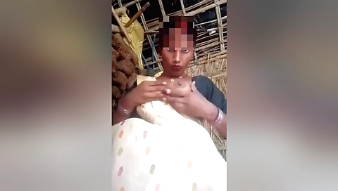 Slim teen has a sex scene at amateur solo video video 3