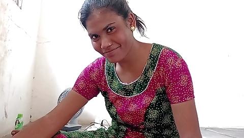 Indian hottie giving a blowjob and a blowjob to her lover