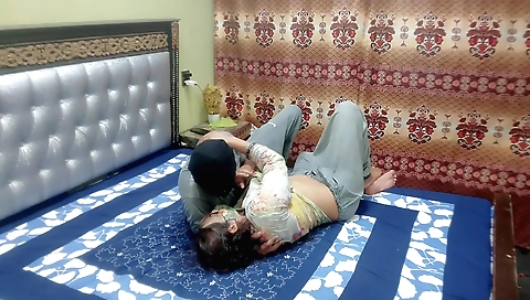 Indian house maid fucked hard when wife went shopping