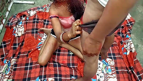 Indian brunette enjoys sex with a handsome stranger in the holi video