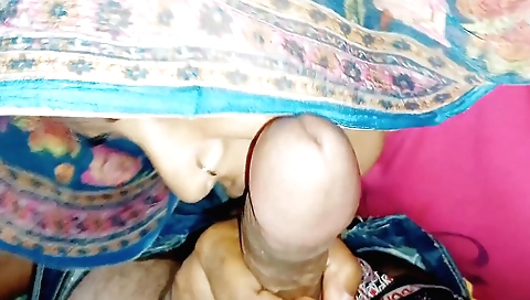 Indian bhabhi gets fucked and gets her mouth stuffed with cum