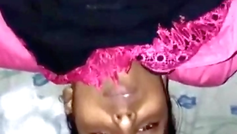 Indian brunette creampie her pussy and he fucks her hard