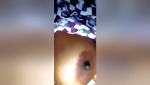 Indian girl is able to make some really nice amateur porn videos