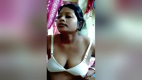 Girl 18+ with small ass gets caught naked and masturbated