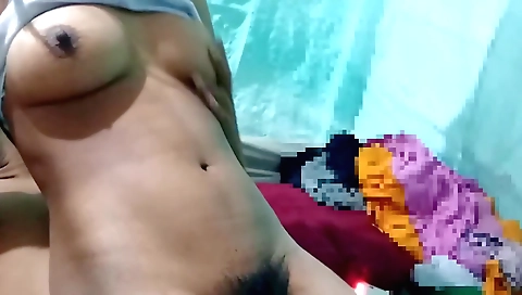 My hairy pussy and ass is exposed in homemade video 4